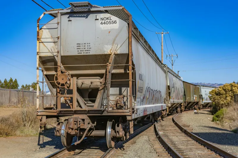 How the Railroad Killed America's Salad: The 1920s Decision That Locked Us Into Iceberg Lettuce